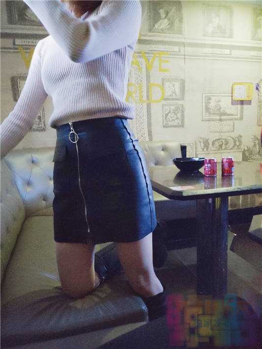 极品网红萝莉柚木2019最新品玉系列之燃情KTV的疯狂 高清私拍25P 高清1080P原版无水印(1)