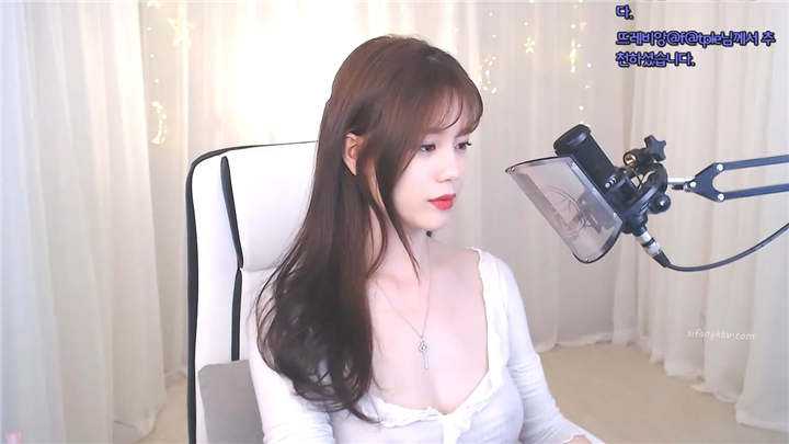 韩国极品舞姬 hjhj1004 尺度裸舞合集[11V/523MB]（2）